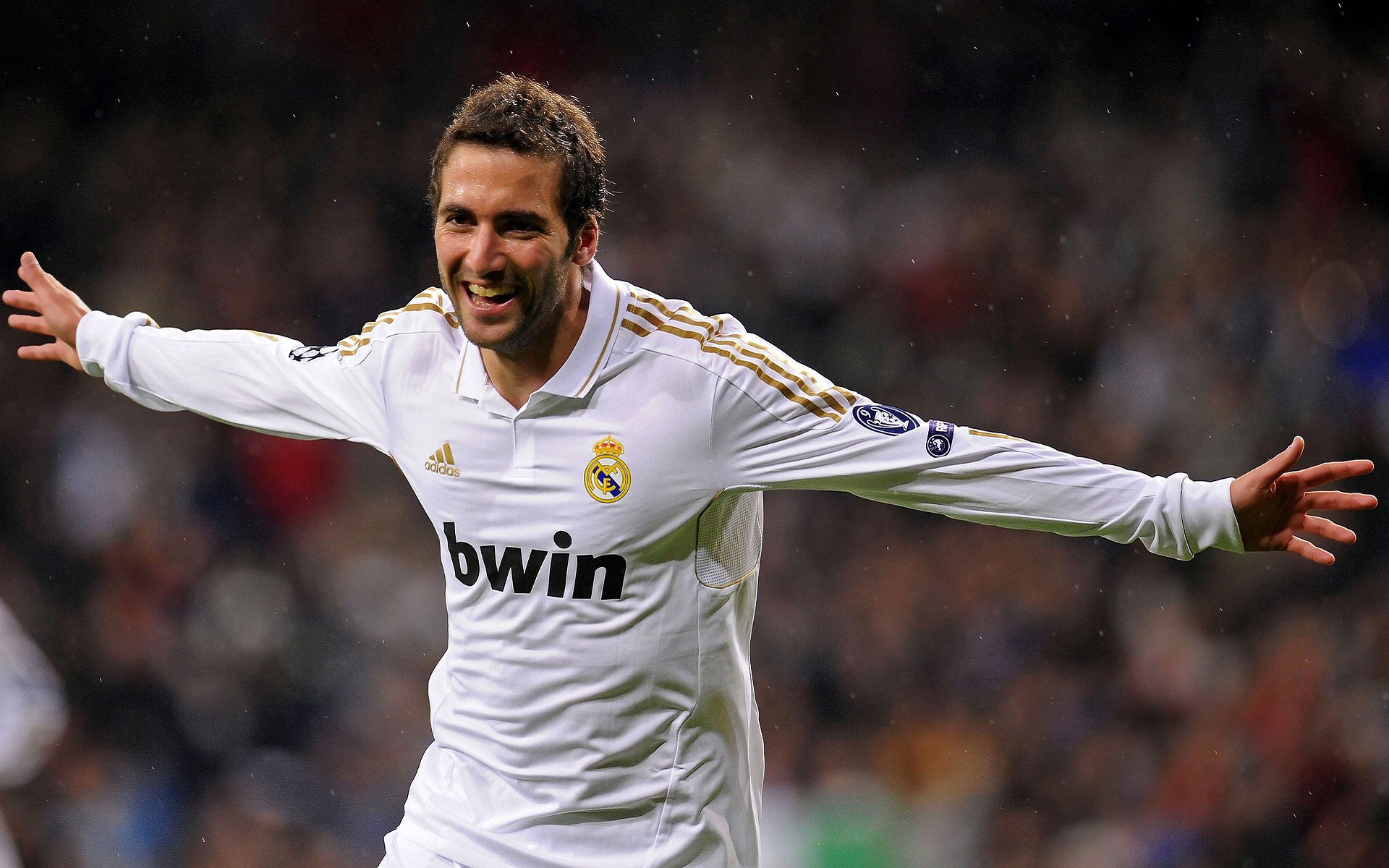 【实时数据透明】传感器和大数据让比赛更“看得懂”，传感器设备采集的数据是不是大数据